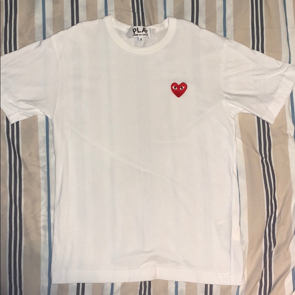 BRAND NEW AUTHENTIC COMME DES GARÇON SHIRT